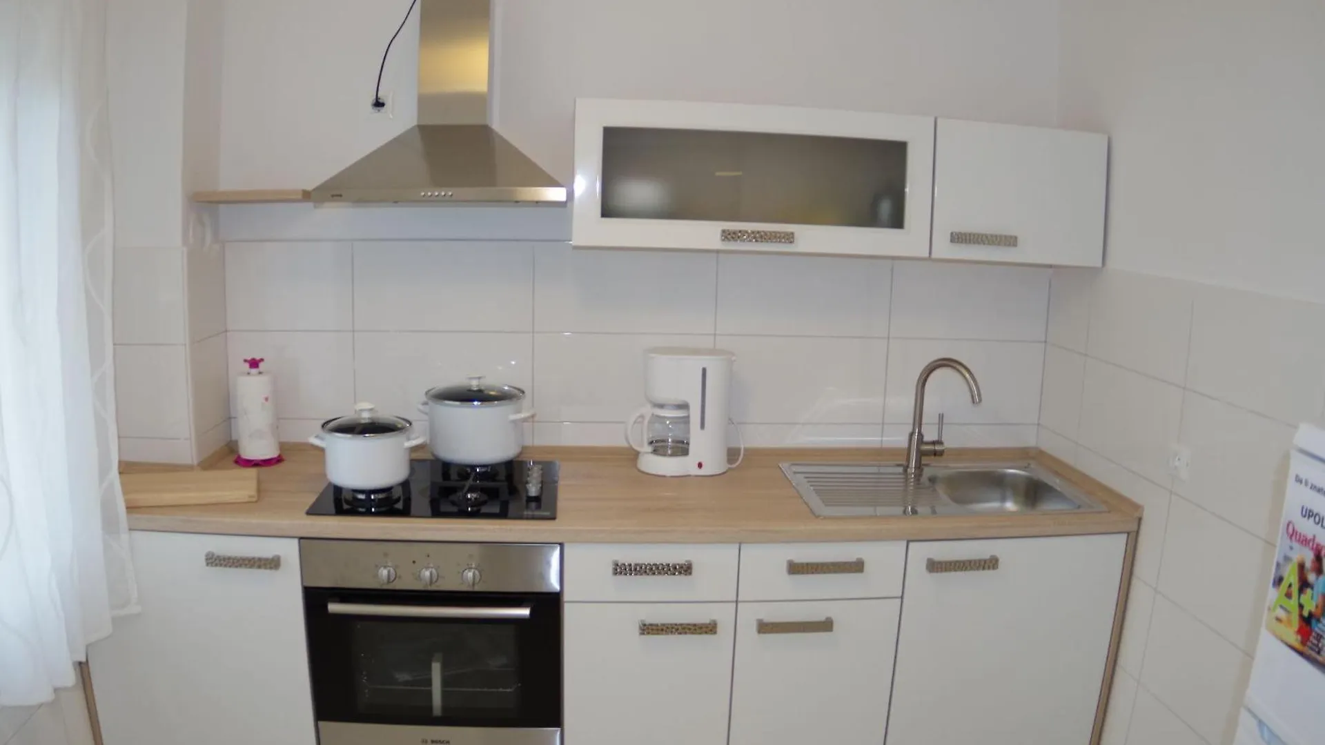 Spacious Apartment In Rakalj With Garden