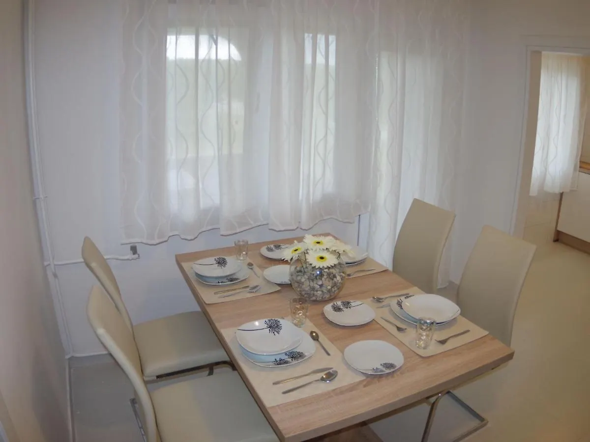 Spacious Apartment In Rakalj With Garden